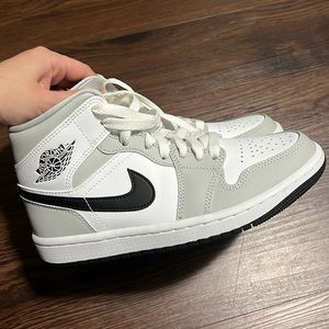 air jordan 1 mid light grey